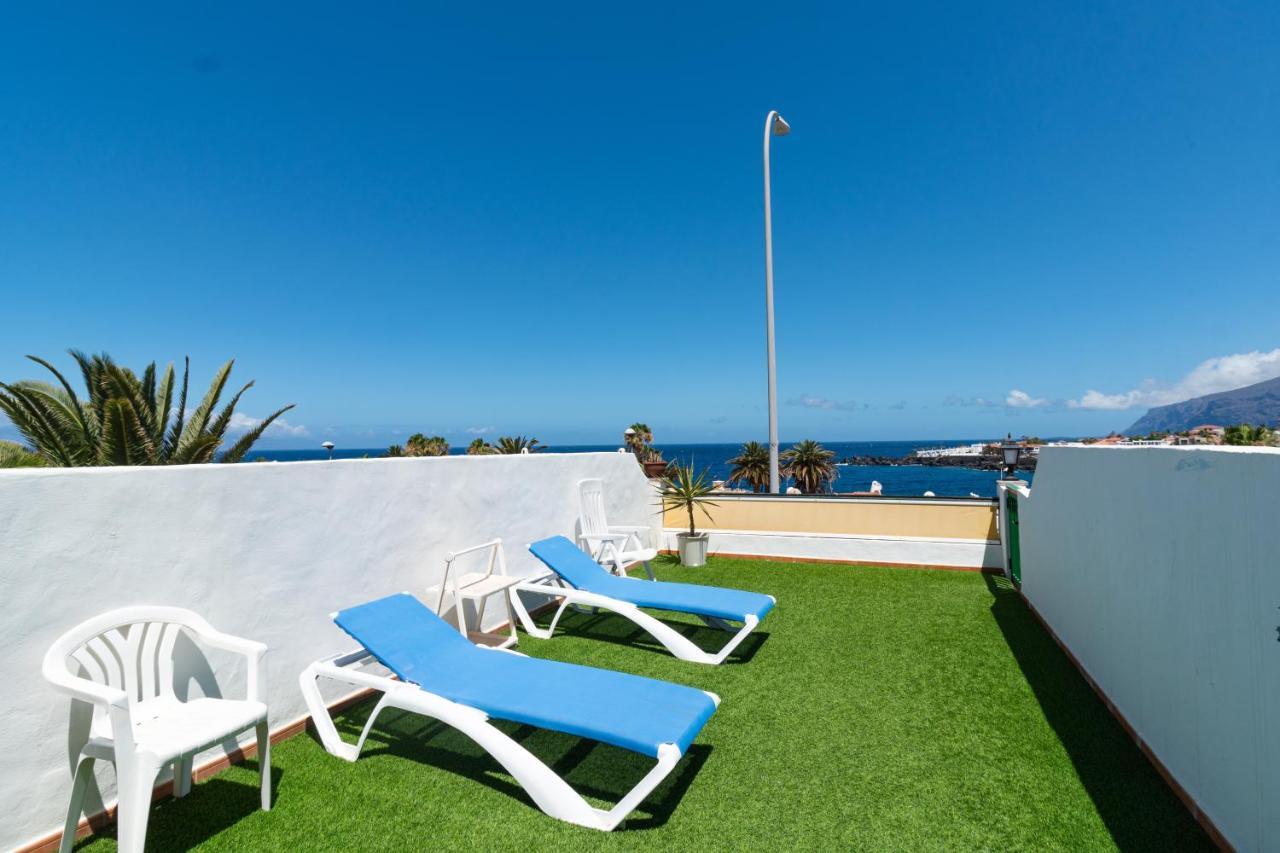 El Varadero Grande terrasse ensoleillée face à la mer Apartamento Puerto de Santiago  Exterior foto