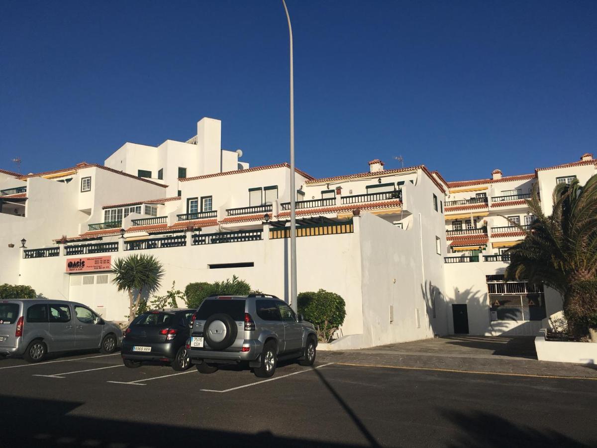 El Varadero Grande terrasse ensoleillée face à la mer Apartamento Puerto de Santiago  Exterior foto
